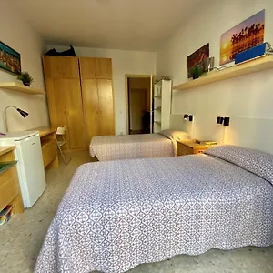  Apartamento Barcelona Housing Student España
